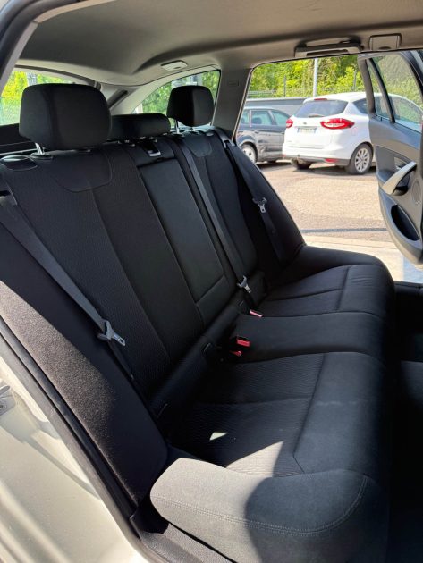 BMW 318D Touring F31 XDrive - Entretien à jour