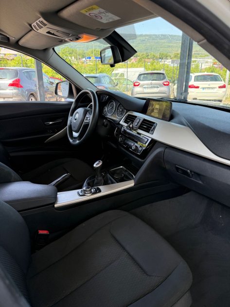 BMW 318D Touring F31 XDrive - Entretien à jour