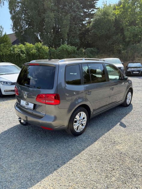 VOLKSWAGEN TOURAN 1.6 TDI 105 LIFE DSG 2013