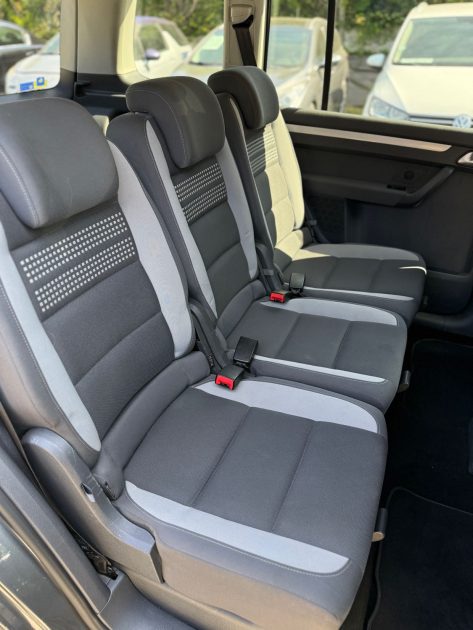 VOLKSWAGEN TOURAN 1.6 TDI 105 LIFE DSG 2013