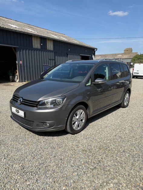 VOLKSWAGEN TOURAN 1.6 TDI 105 LIFE DSG 2013