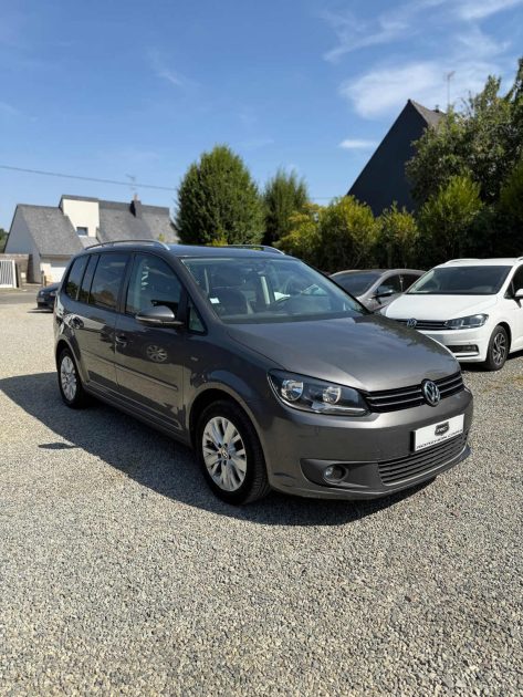 VOLKSWAGEN TOURAN 1.6 TDI 105 LIFE DSG 2013
