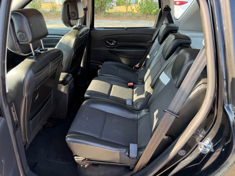 RENAULT SCÉNIC III 1.5 DCI 110 EDC DYNAMIQUE - Boîte Auto - GPS - Révisé & Garanti 6 Mois