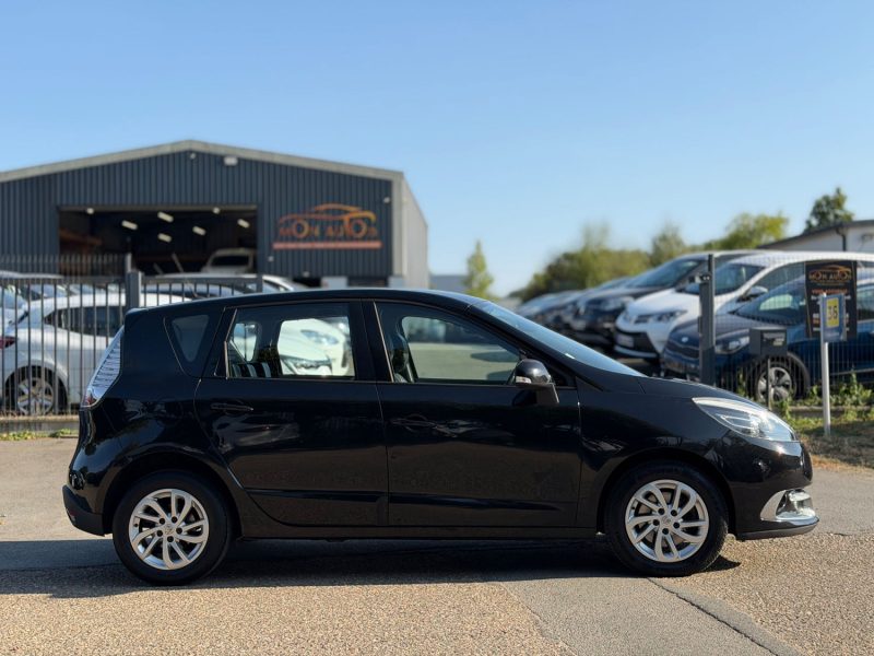 RENAULT SCÉNIC III 1.5 DCI 110 EDC DYNAMIQUE - Boîte Auto - GPS - Révisé & Garanti 6 Mois