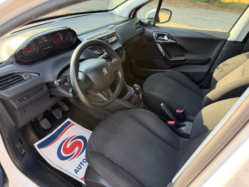 PEUGEOT 208 1.4 HDI 68 ACTIVE - Clim - Bluetooth - Révisée & Garantie 6 Mois