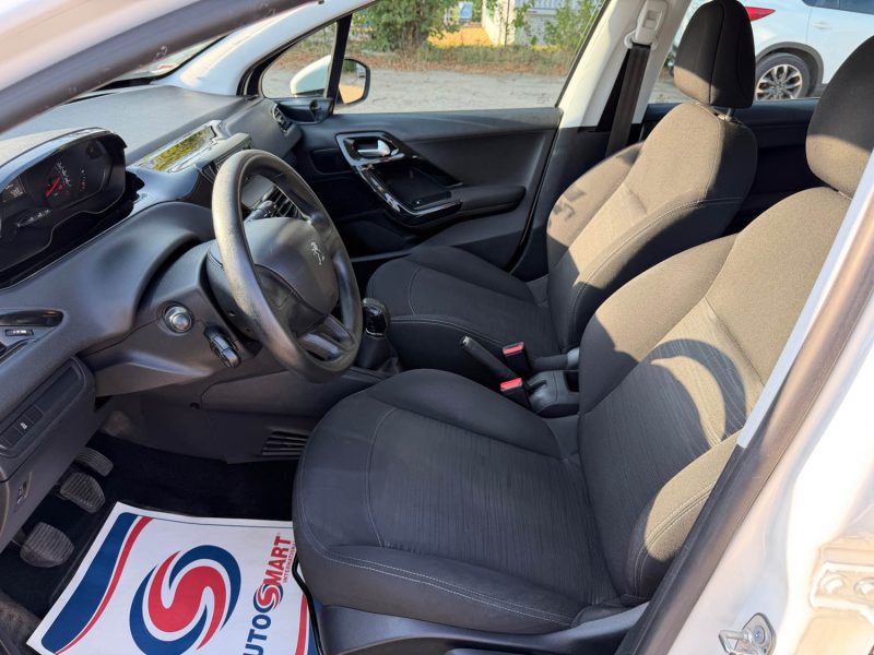 PEUGEOT 208 1.4 HDI 68 ACTIVE - Clim - Bluetooth - Révisée & Garantie 6 Mois