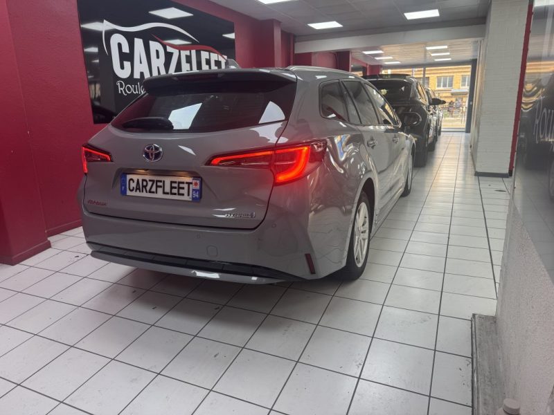 TOYOTA COROLLA TOURING SPORTS HYBRIDE 1.8 DYNAMIC BUSINESS 122cv/1 ERE MAIN/TVA RECUPERABLE