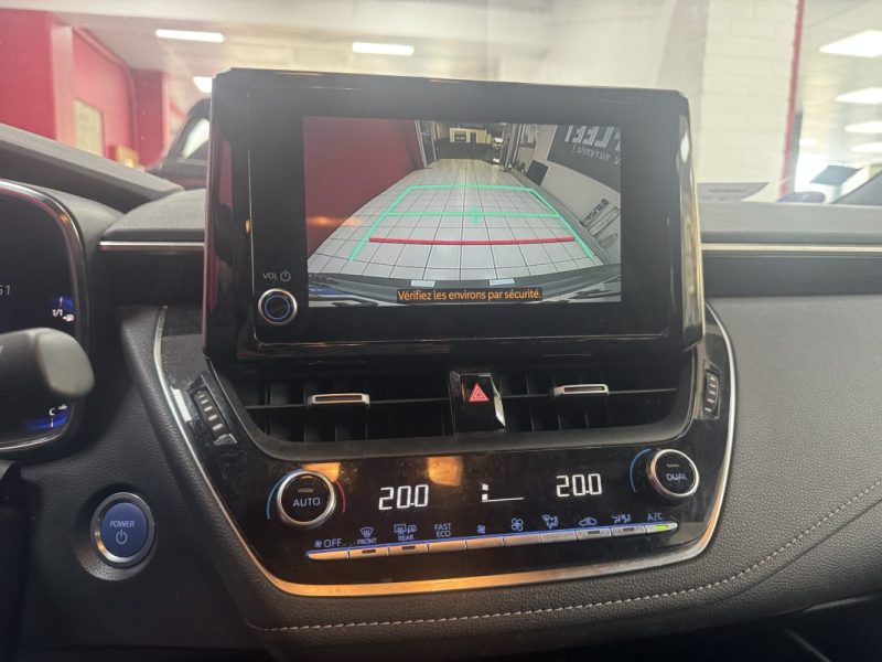 TOYOTA COROLLA TOURING SPORTS HYBRIDE 1.8 DYNAMIC BUSINESS 122cv/1 ERE MAIN/TVA RECUPERABLE