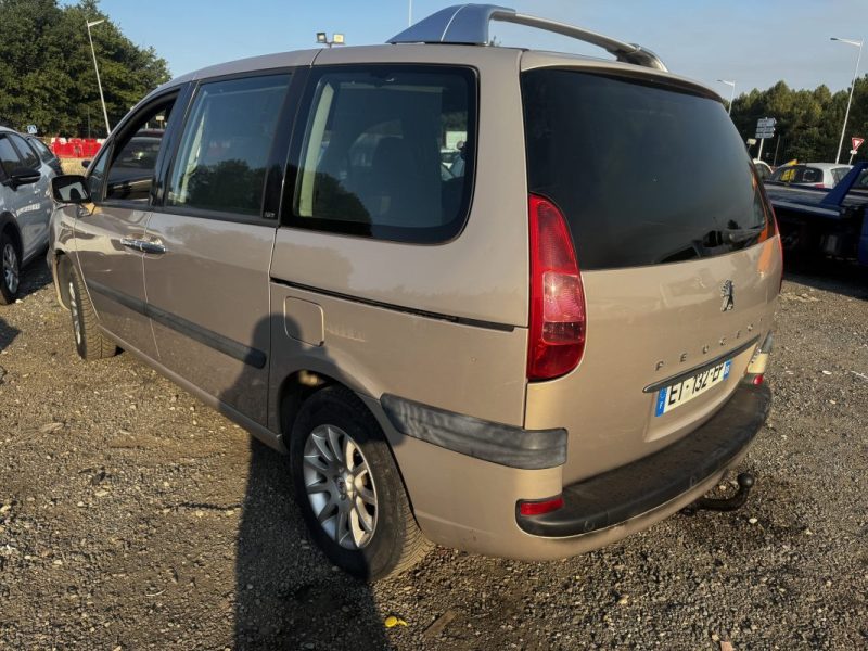 PEUGEOT 807 2.2 HDI SR 2003