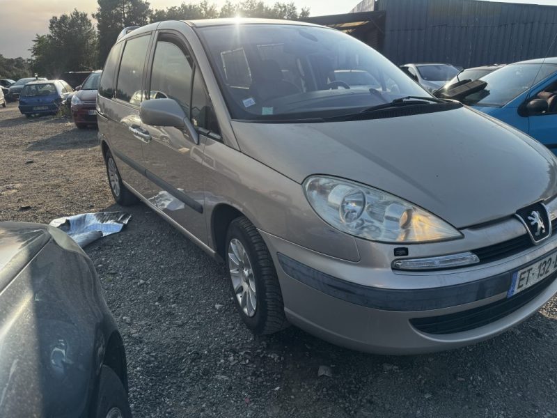 PEUGEOT 807 2.2 HDI SR 2003
