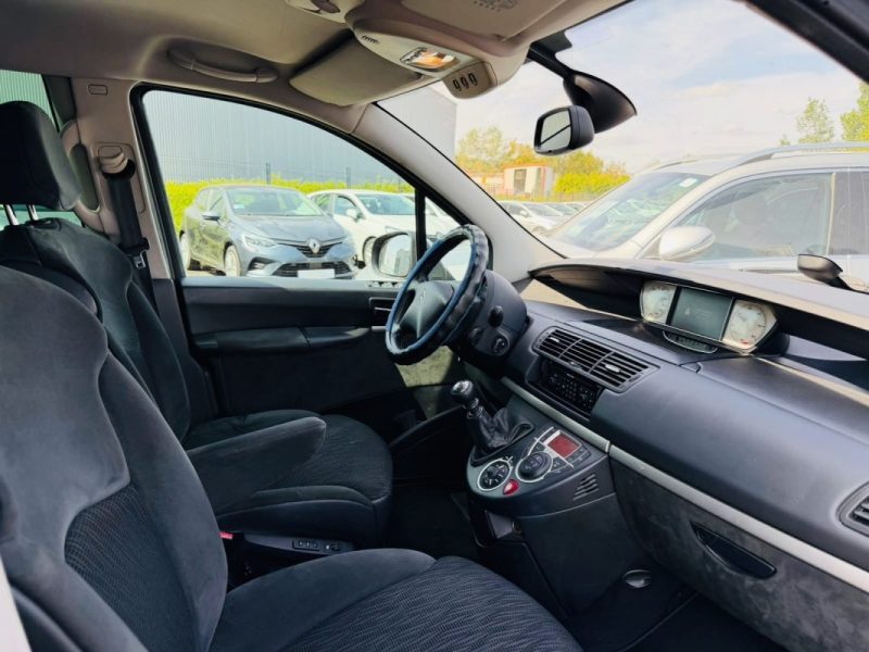 CITROEN C8 2.0 HDI 160ch EXCLUSIVE