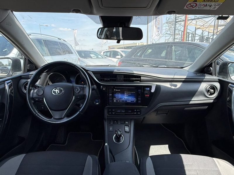 TOYOTA AURIS TOURING SPORTS 1.8 HYBRID 136h DYNAMIC BUSINESS