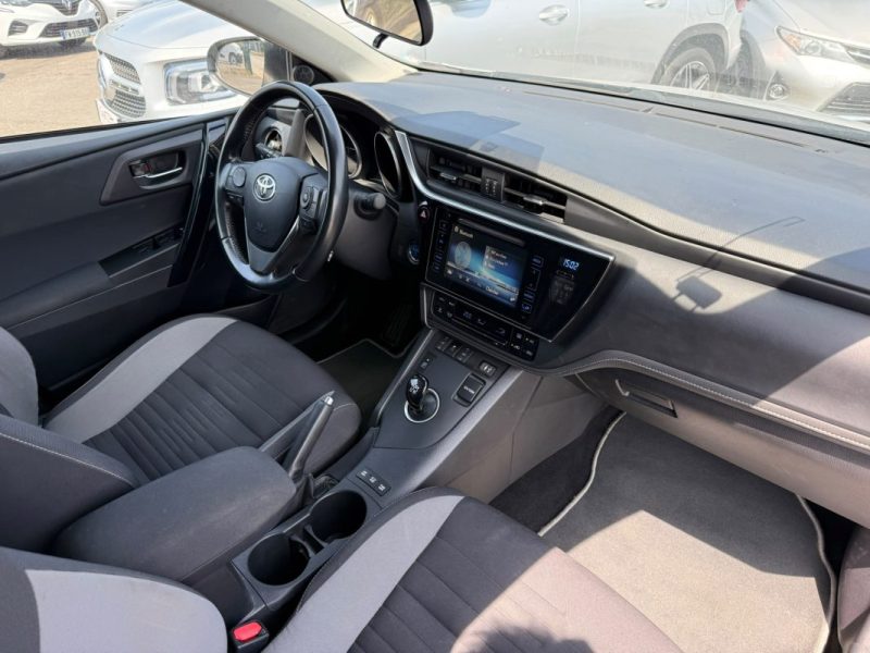 TOYOTA AURIS TOURING SPORTS 1.8 HYBRID 136h DYNAMIC BUSINESS