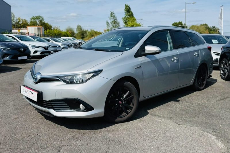TOYOTA AURIS TOURING SPORTS 1.8 HYBRID 136h DYNAMIC BUSINESS