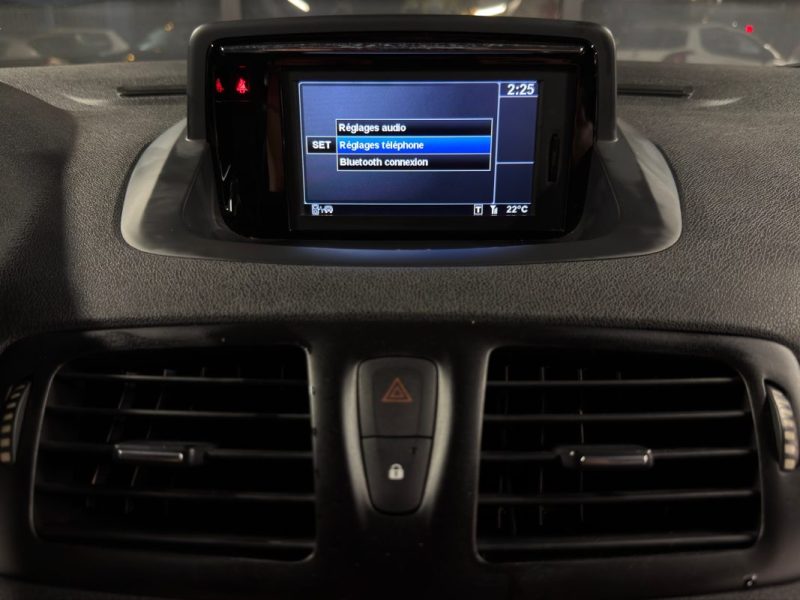 RENAULT MEGANE 3 III PHASE 2 COUPE GT LINE 1.6 DCI 130 Cv ECRAN GPS / TOIT PANO - MOTEUR A CHAINE
