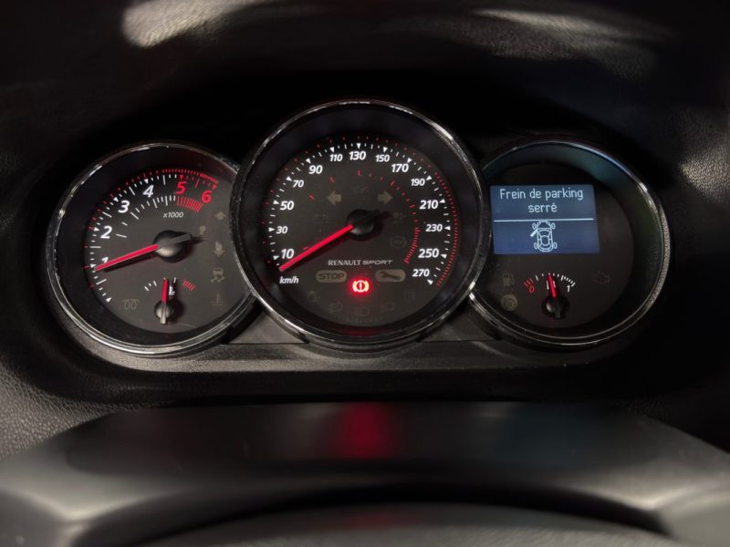 RENAULT MEGANE 3 III PHASE 2 COUPE GT LINE 1.6 DCI 130 Cv ECRAN GPS / TOIT PANO - MOTEUR A CHAINE