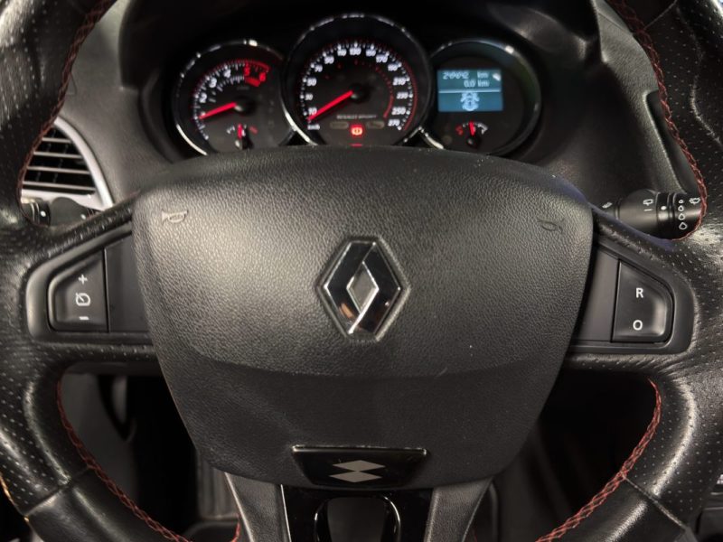 RENAULT MEGANE 3 III PHASE 2 COUPE GT LINE 1.6 DCI 130 Cv ECRAN GPS / TOIT PANO - MOTEUR A CHAINE
