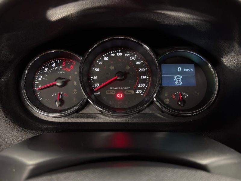 RENAULT MEGANE 3 III PHASE 2 COUPE GT LINE 1.6 DCI 130 Cv ECRAN GPS / TOIT PANO - MOTEUR A CHAINE