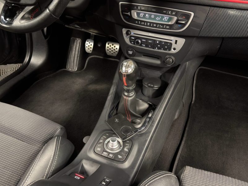 RENAULT MEGANE 3 III PHASE 2 COUPE GT LINE 1.6 DCI 130 Cv ECRAN GPS / TOIT PANO - MOTEUR A CHAINE