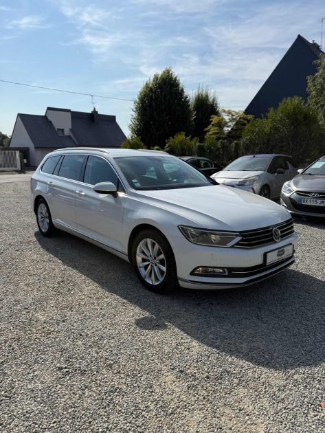 VOLKSWAGEN PASSAT 8 SW 2.0 TDI 150 CARRAT DSG 2015