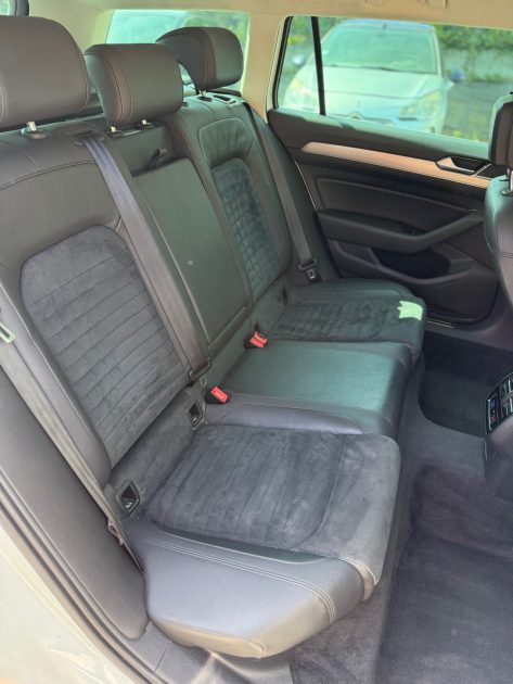 VOLKSWAGEN PASSAT 8 SW 2.0 TDI 150 CARRAT DSG 2015