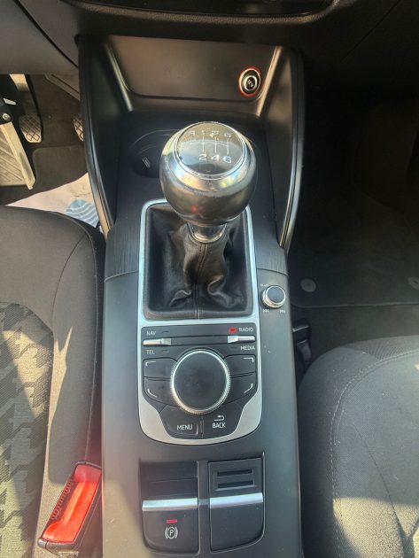 AUDI A3 8V1 1.6 TDI 105CV - 16V TURBO ATTRACTION 2013