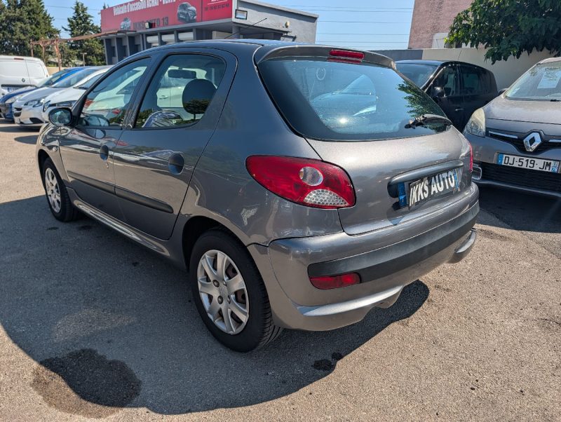 PEUGEOT 206 + 1.1 URBAN 60CH EXCELLENT ETAT GARANTIE 12 MOIS