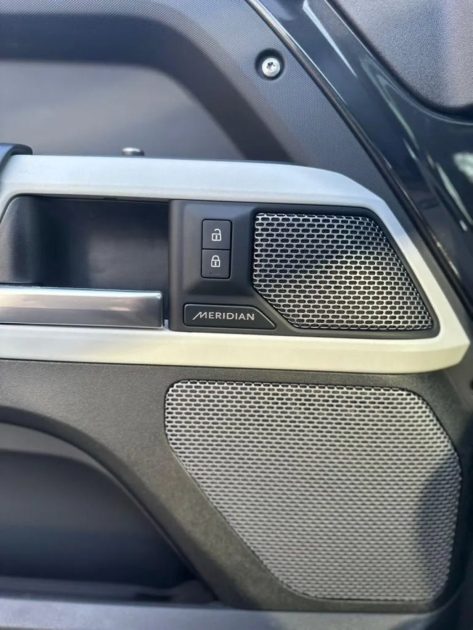 LAND ROVER DEFENDER STATION WAGON 3.0 P400 I6 MHEV 4X4 2022