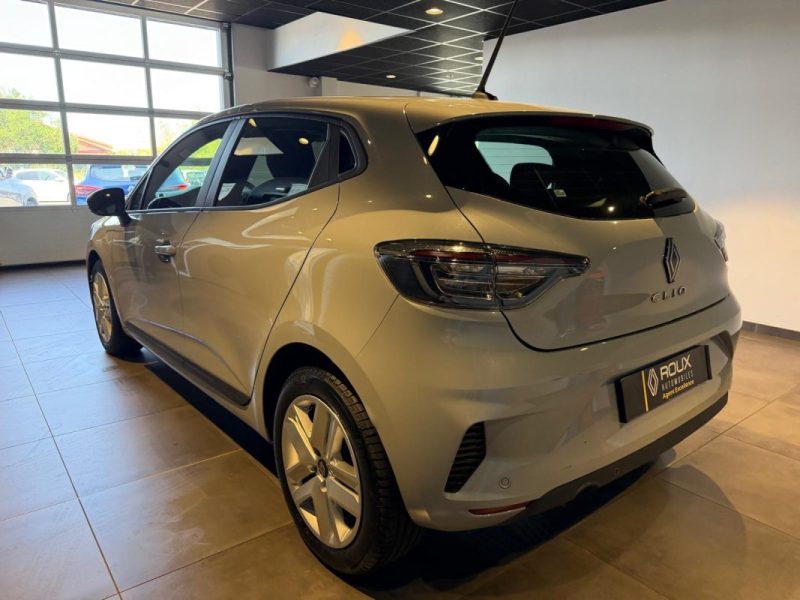 RENAULT CLIO 1.5 BLUE DCI 100 EVOLUTION 