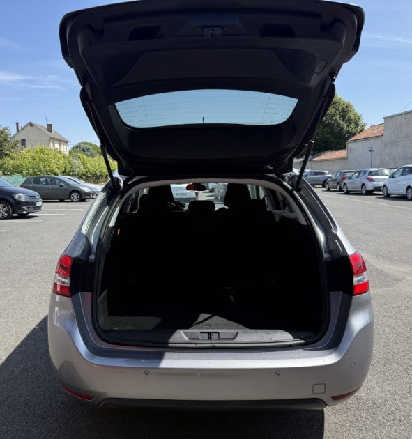 PEUGEOT 308 - 3 SW 1.5 BLUE HDI 130 ALLURE 2018