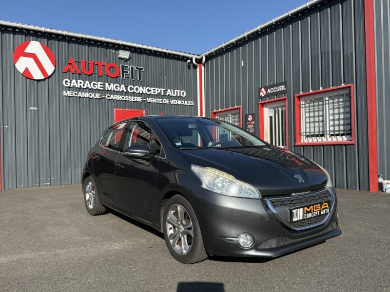 PEUGEOT 208 1.6 E-HDI 92 ACTIVE 2012