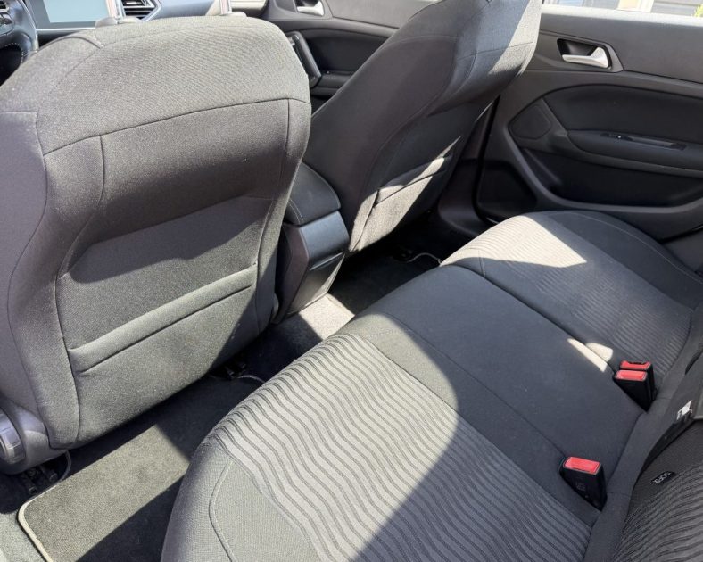 PEUGEOT 308 II SW 2.0 HDI - 150 ch - Sièges Chauffants - Toit Panoramique - Entretient complet