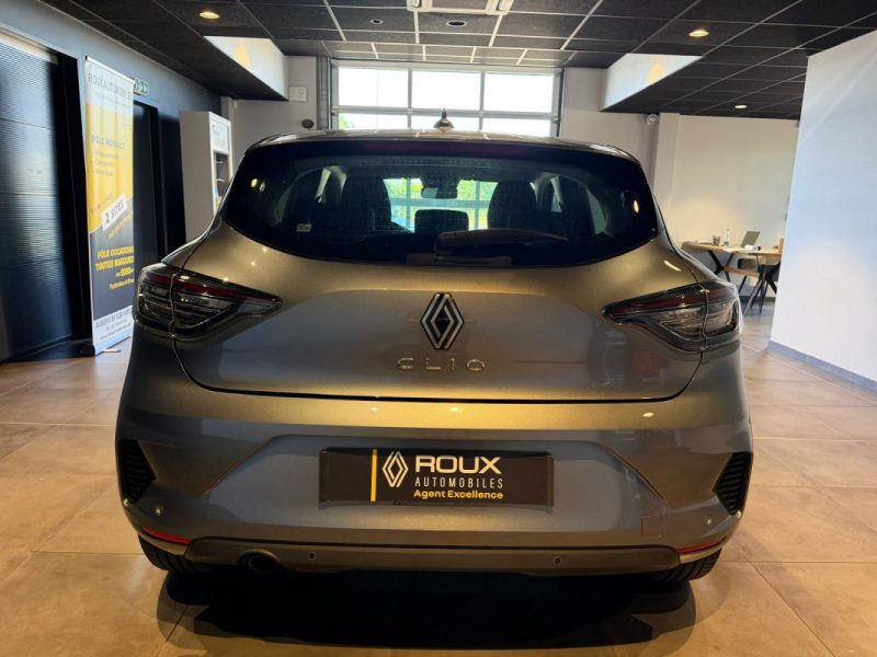 RENAULT CLIO 1.5 BLUE DCI 100 EVOLUTION 