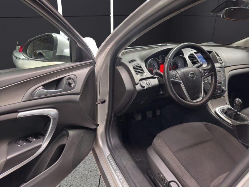 OPEL INSIGNIA ST 2.0 CDTI 110CH COSMO 2011