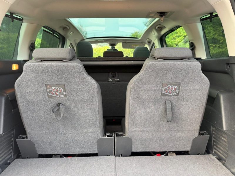 PEUGEOT 5008 - 1.6 115ch HDi ALLURE
