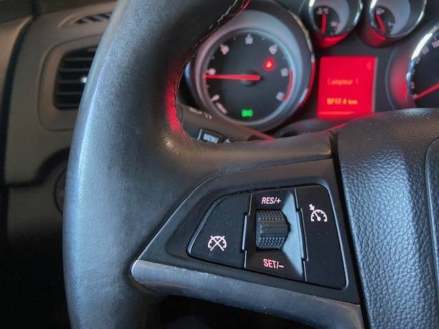OPEL INSIGNIA 2.0 CDTI 160 COSMO 2011