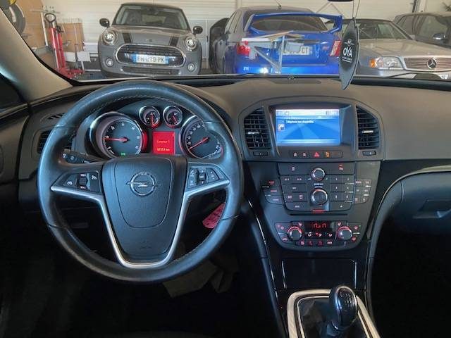 OPEL INSIGNIA 2.0 CDTI 160 COSMO 2011