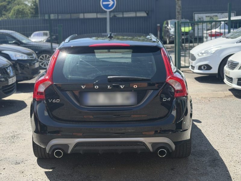 VOLVO V60 D4 2.0 TDI 190 cv-  Garantie 12 mois- R-Design - Boite Automatique