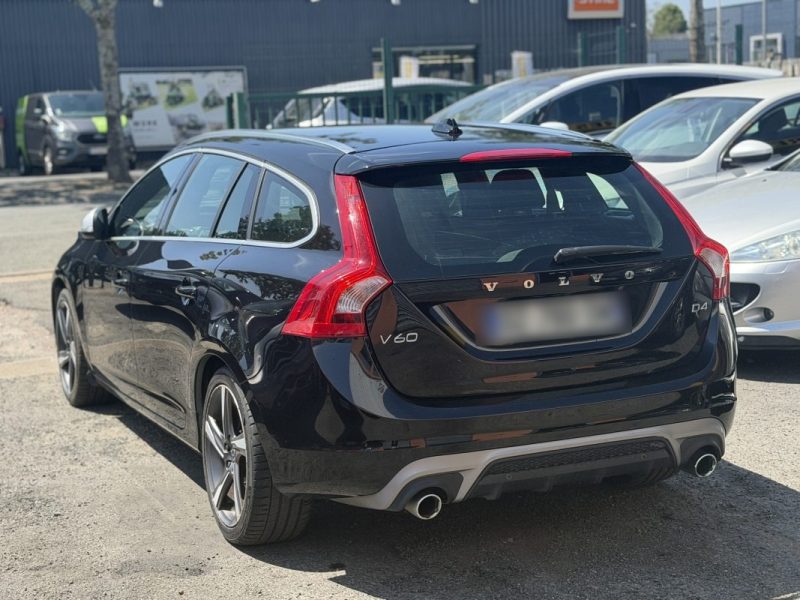 VOLVO V60 D4 2.0 TDI 190 cv-  Garantie 12 mois- R-Design - Boite Automatique