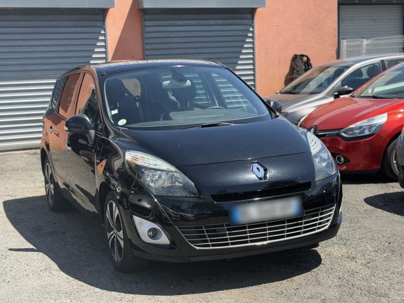 RENAULT GRAND SCENIC III  1.9 DCI 130 cv - Garantie 12 mois - Bose - 7 places