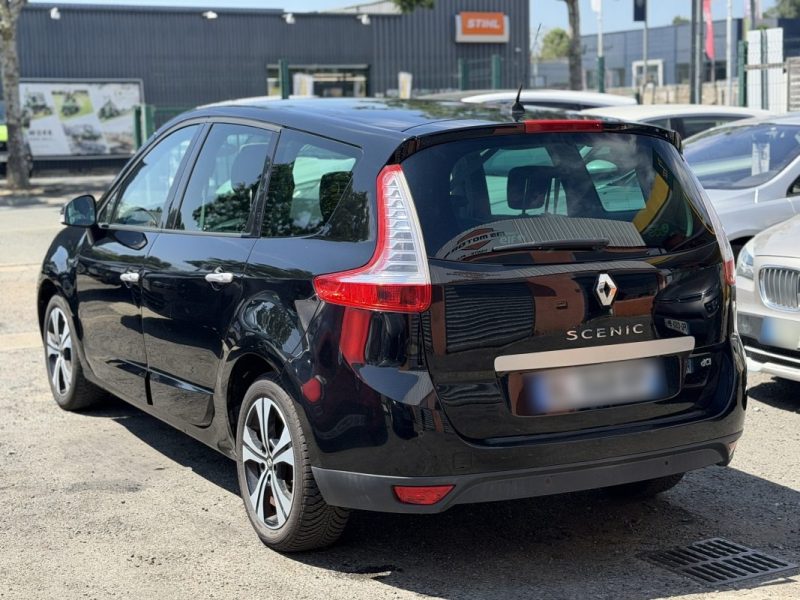 RENAULT GRAND SCENIC III  1.9 DCI 130 cv - Garantie 12 mois - Bose - 7 places