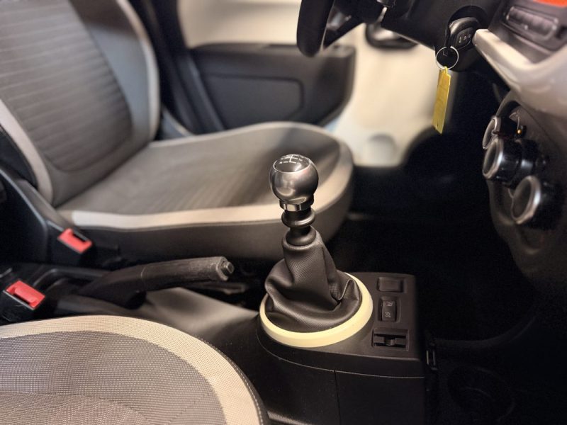 RENAULT TWINGO III 0.9 TCE 90ch COSMIC 