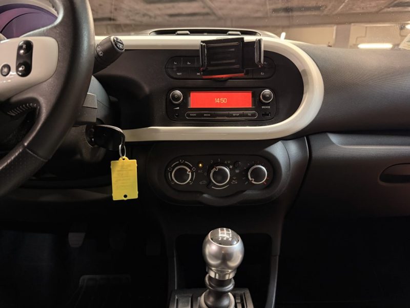RENAULT TWINGO III 0.9 TCE 90ch COSMIC 