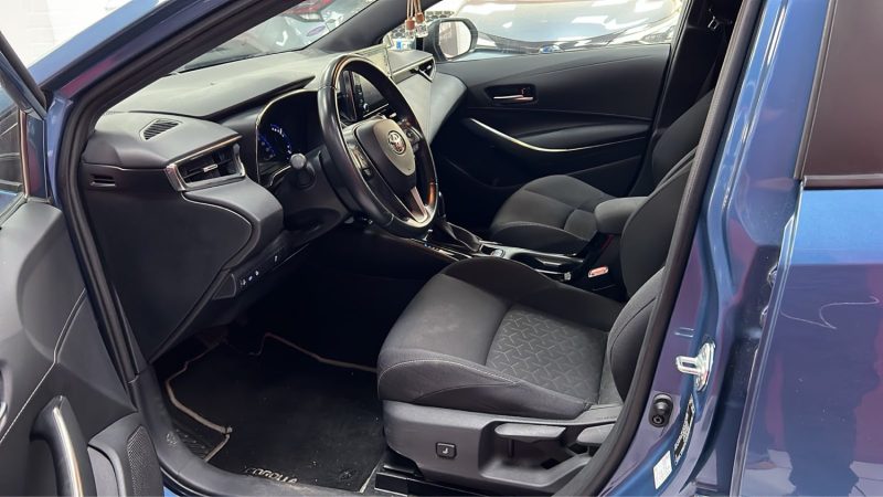 TOYOTA COROLLA TOURING SPORTS HYBRIDE 1.8 DYNAMIC BUSINESS 122cv/1 ERE MAIN/TVA RECUPERABLE
