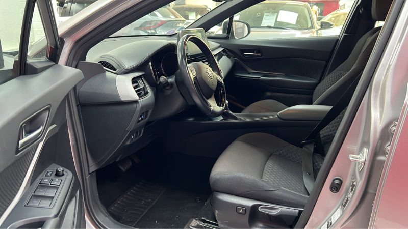 TOYOTA C-HR PHASE 2 SUV HYBRIDE 1.8 DYNAMIC BUSINESS 122cv/1 ERE MAIN/TVA RECUPERABLE