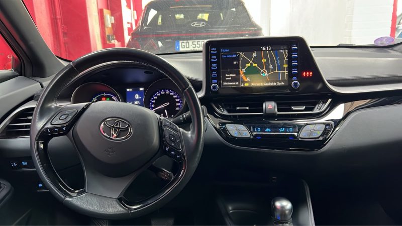 TOYOTA C-HR PHASE 2 SUV HYBRIDE 1.8 DYNAMIC BUSINESS 122cv/1 ERE MAIN/TVA RECUPERABLE