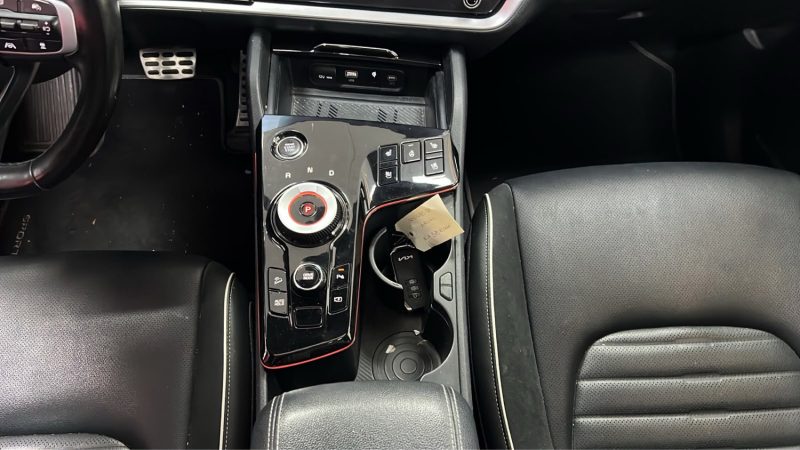 KIA SPORTAGE 1.6 HYBRIDE ESSENCE HEV 230cv GT-LINE PREMIUM /1 ERE MAIN/TVA RECUPERABLE
