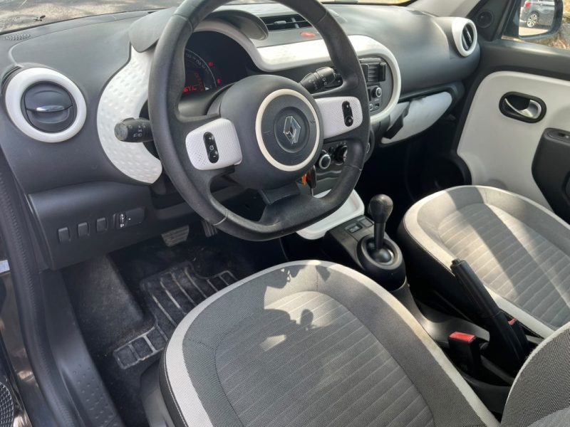 RENAULT Twingo Limited 90 ch III 0.9 TCe eco2 1 ère main / Boîte Automatique / Climatisation