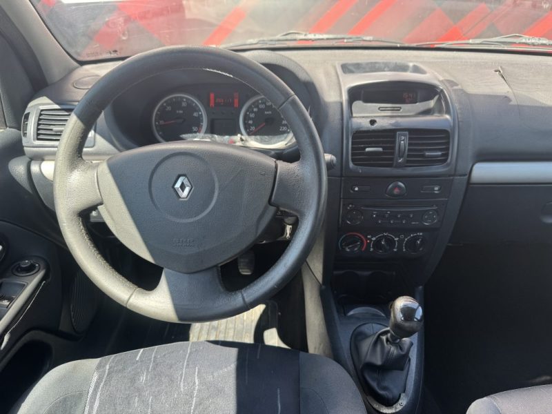 RENAULT CLIO AUTHENTIQUE 1.5 DCI 65 2004