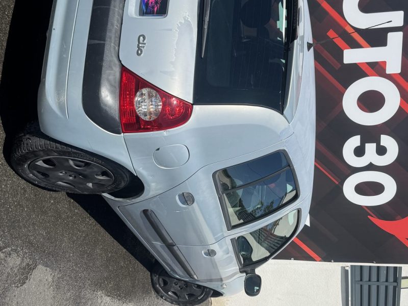 RENAULT CLIO AUTHENTIQUE 1.5 DCI 65 2004